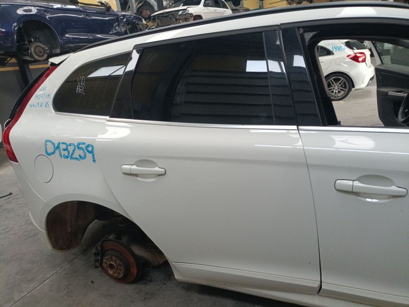 Recambio de puerta trasera derecha para volvo xc60 i suv (156) d3 referencia OEM IAM   