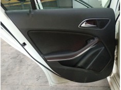 GUARNECIDO PUERTA TRASERA IZQUIERDA 