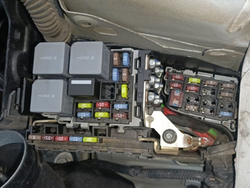 Recambio de caja reles / fusibles para volvo xc60 i suv (156) d3 referencia OEM IAM   