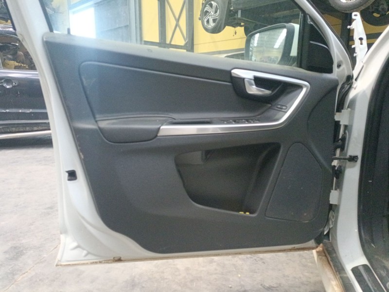 Recambio de guarnecido puerta delantera izquierda para volvo xc60 i suv (156) d3 referencia OEM IAM   