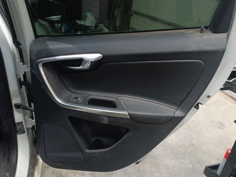 Recambio de guarnecido puerta trasera derecha para volvo xc60 i suv (156) d3 referencia OEM IAM   