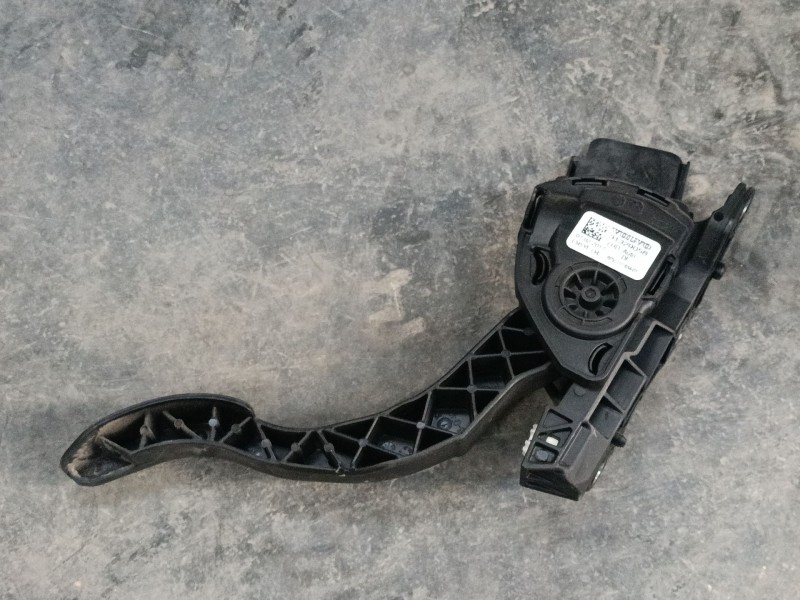 Recambio de pedal acelerador para volvo xc60 i suv (156) d3 referencia OEM IAM 313329058  