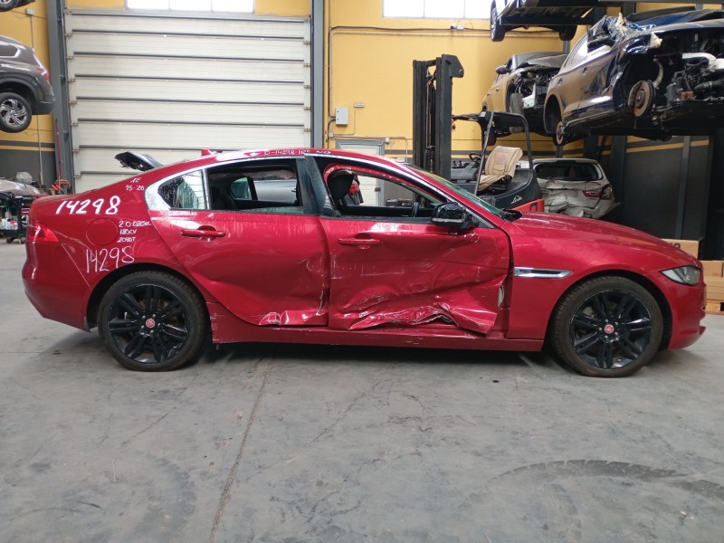 jaguar xe (x760) del año 2015