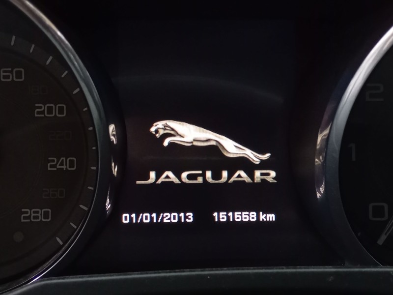 jaguar xe (x760) del año 2015