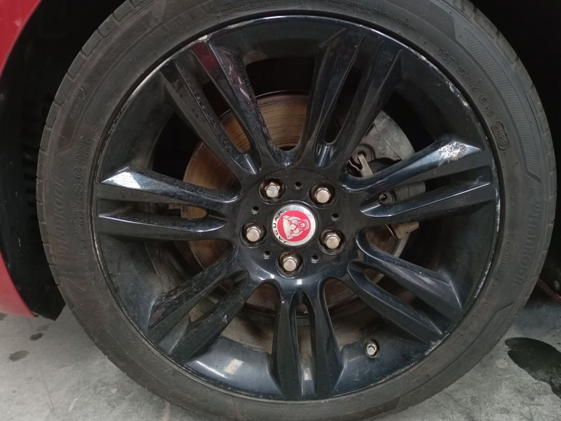 Recambio de llanta para jaguar xe (x760) 2.0 d referencia OEM IAM   