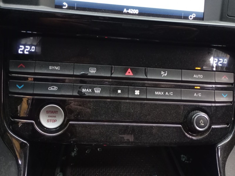 Recambio de mando climatizador para jaguar xe (x760) 2.0 d referencia OEM IAM   