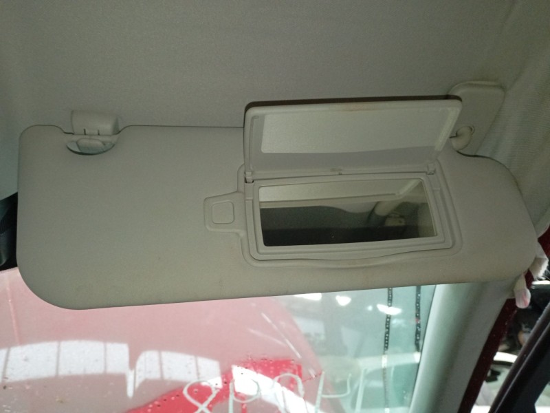 Recambio de parasol derecho para jaguar xe (x760) 2.0 d referencia OEM IAM   