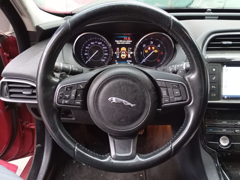 Recambio de volante para jaguar xe (x760) 2.0 d referencia OEM IAM   