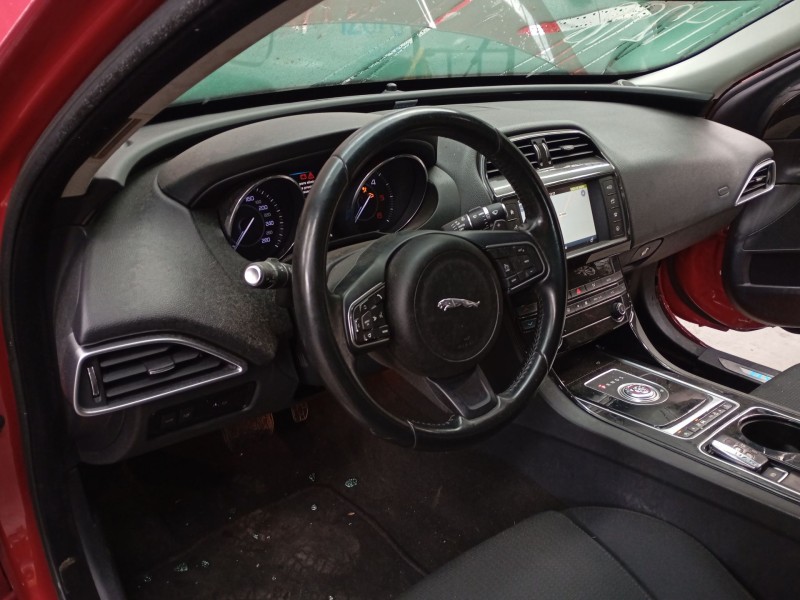 Recambio de salpicadero para jaguar xe (x760) 2.0 d referencia OEM IAM   