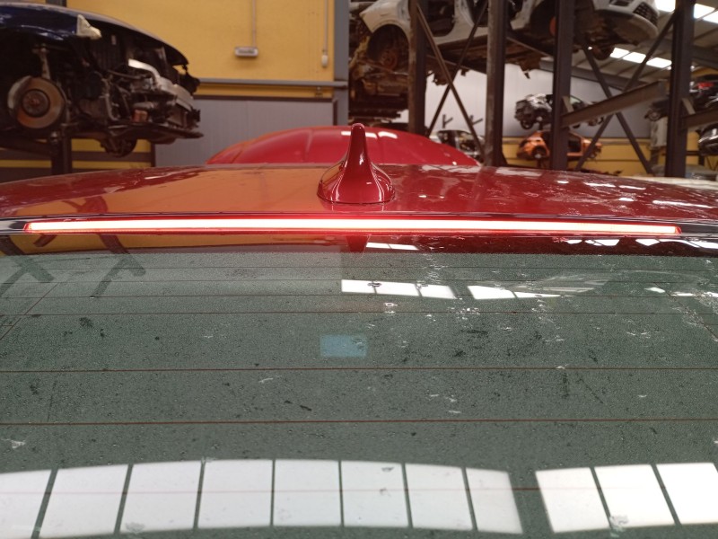 Recambio de luz central de freno para jaguar xe (x760) 2.0 d referencia OEM IAM   