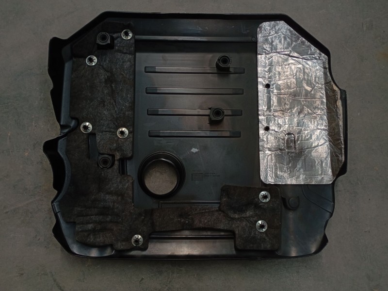 Recambio de tapa motor para jaguar xe (x760) 2.0 d referencia OEM IAM   
