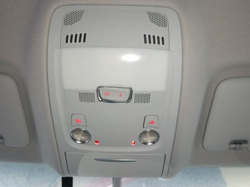 Recambio de luz interior para audi q5 (8rb) 2.0 tdi quattro referencia OEM IAM   