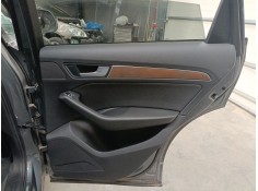 GUARNECIDO PUERTA TRASERA DERECHA 