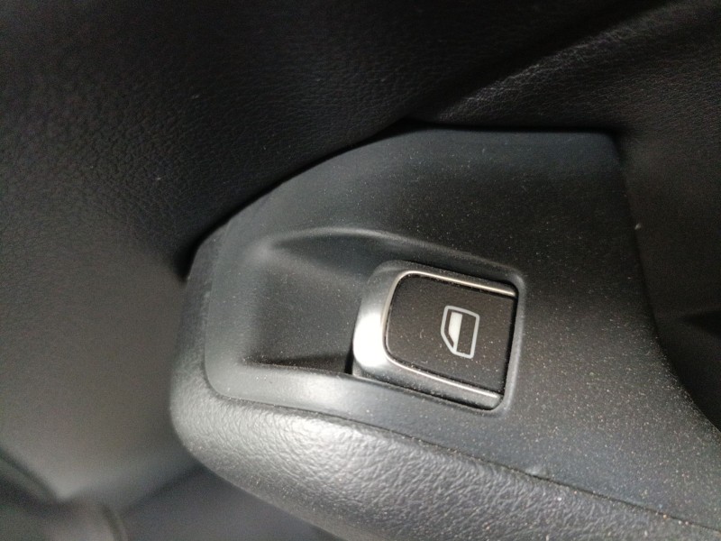 Recambio de mando elevalunas delantero derecho para audi q5 (8rb) 2.0 tdi quattro referencia OEM IAM   