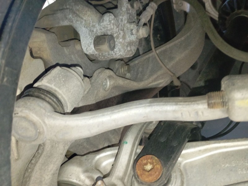 Recambio de mangueta delantera izquierda para jaguar xe (x760) 2.0 d referencia OEM IAM   