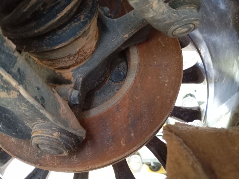 Recambio de mangueta delantera derecha para ford b-max (jk) 1.0 ecoboost referencia OEM IAM   