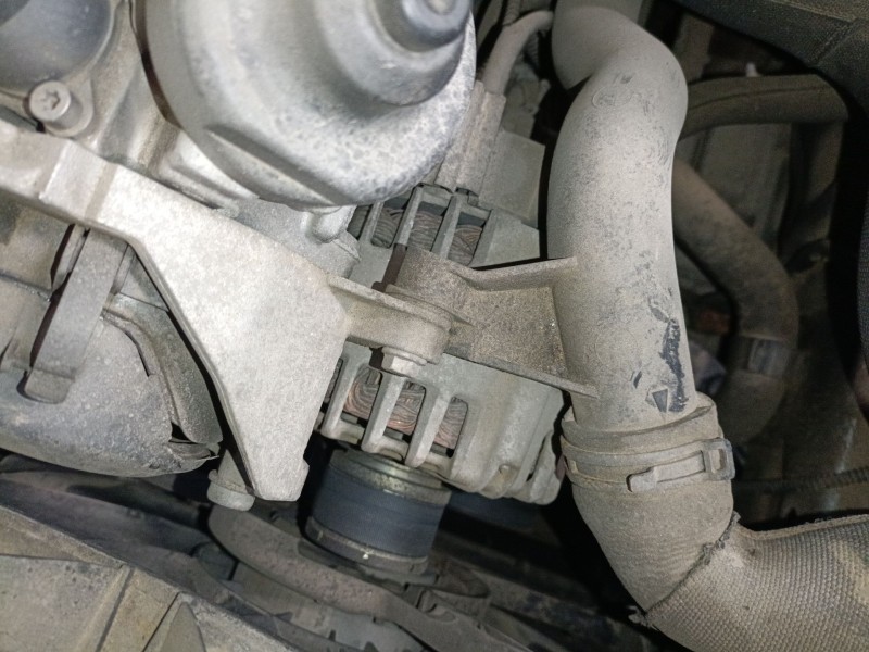 Recambio de alternador para audi q5 (8rb) 2.0 tdi quattro referencia OEM IAM   