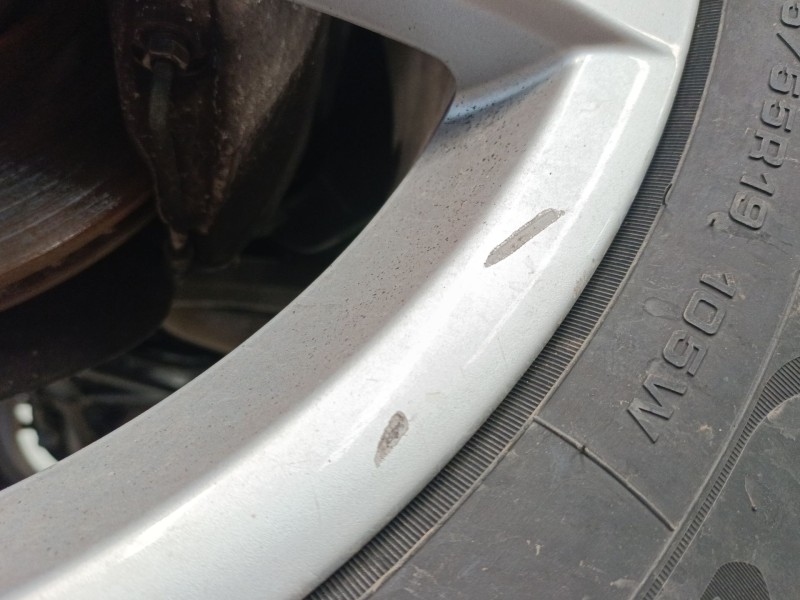 Recambio de llanta para audi q5 (8rb) 2.0 tdi quattro referencia OEM IAM 235/55/19  