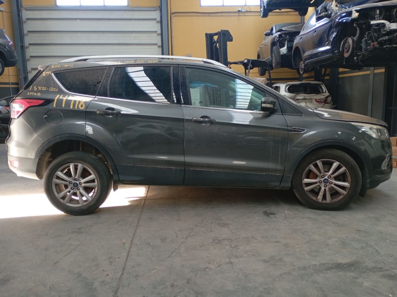 ford kuga ii (dm2) del año 2017