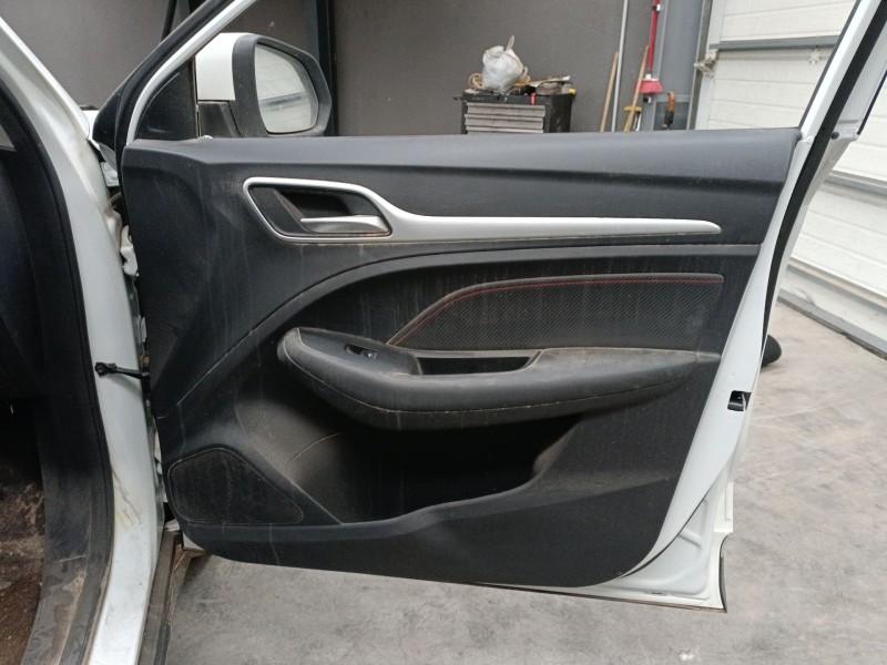 Recambio de guarnecido puerta delantera derecha para mg zs suv (azs1) 1.5 vti referencia OEM IAM   