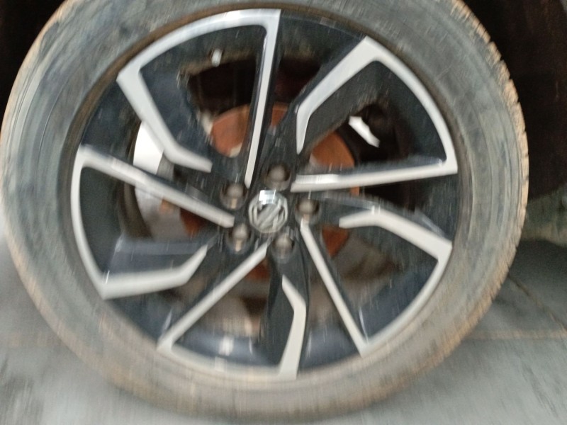 Recambio de llanta para mg zs suv (azs1) 1.5 vti referencia OEM IAM 215/55/17  