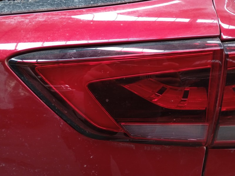 Recambio de piloto trasero derecho porton para mg zs suv (azs1) 1.5 vti referencia OEM IAM   