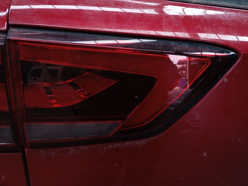 Recambio de piloto trasero izquierdo porton para mg zs suv (azs1) 1.5 vti referencia OEM IAM   