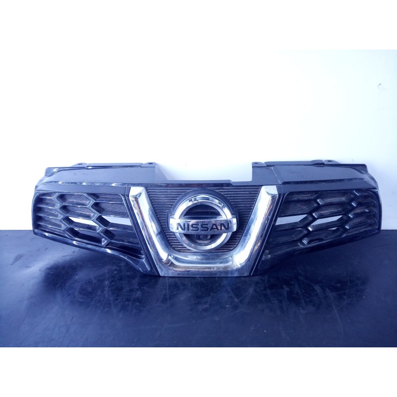 Recambio de rejilla delantera para nissan qashqai (j10) 360 referencia OEM IAM 62310BR10A  