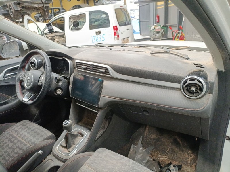 Recambio de salpicadero para mg zs suv (azs1) 1.5 vti referencia OEM IAM   