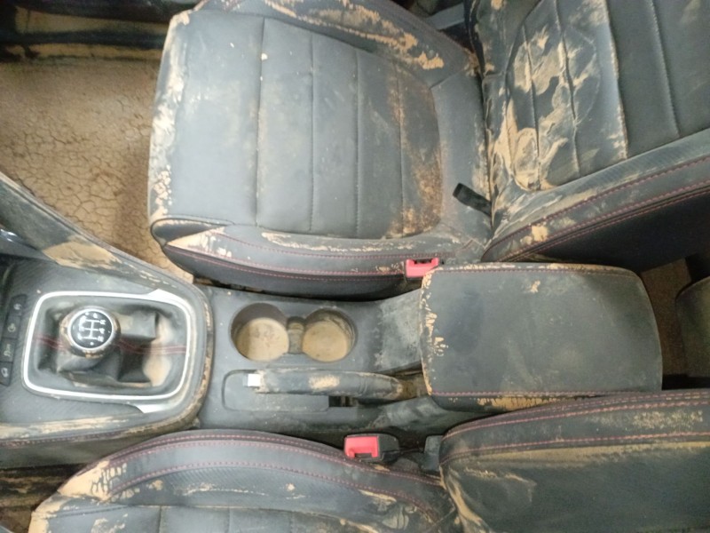 Recambio de consola central para mg zs suv (azs1) 1.5 vti referencia OEM IAM   