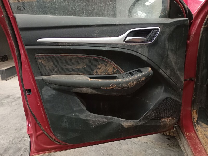 Recambio de guarnecido puerta delantera izquierda para mg zs suv (azs1) 1.5 vti referencia OEM IAM   