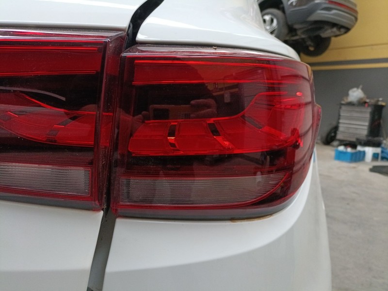 Recambio de piloto trasero derecho para mg zs suv (azs1) 1.5 vti referencia OEM IAM   