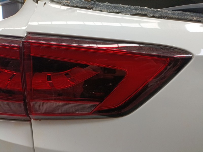 Recambio de piloto trasero izquierdo porton para mg zs suv (azs1) 1.5 vti referencia OEM IAM   