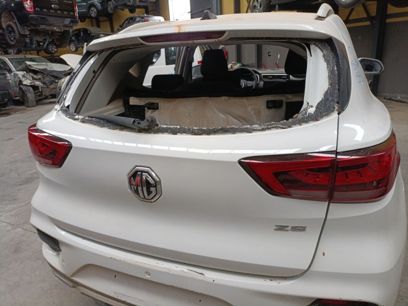 Recambio de porton trasero para mg zs suv (azs1) 1.5 vti referencia OEM IAM   