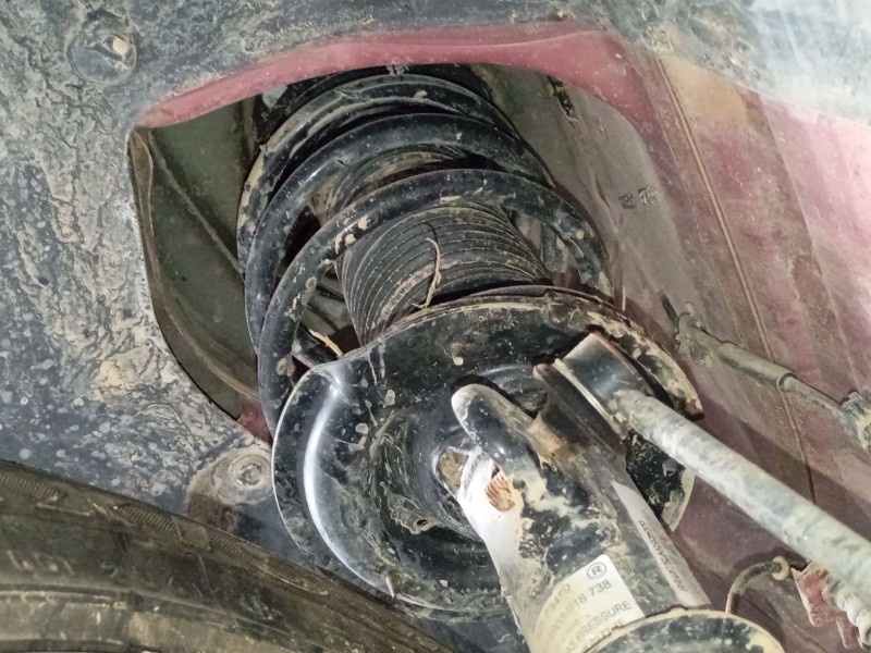 Recambio de amortiguador delantero derecho para mg zs suv (azs1) 1.5 vti referencia OEM IAM   