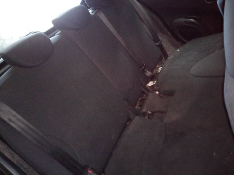 nissan micra (k12e) del año 2010