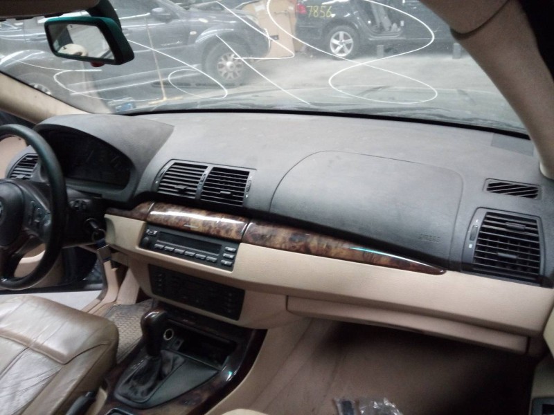 bmw x5 (e53) del año 2001