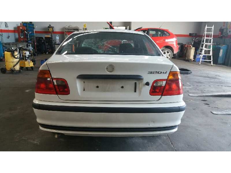 bmw serie 3 berlina (e46) del año 2000