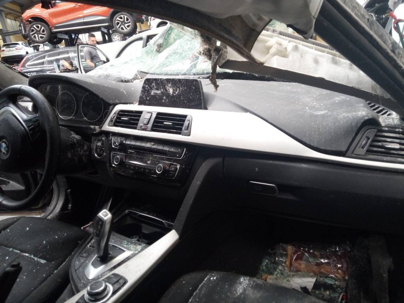 bmw serie 3 lim. (f30) del año 2015