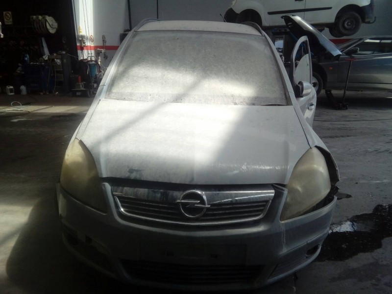 opel zafira b del año 2006