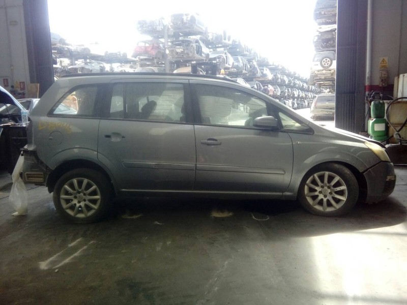 opel zafira b del año 2006