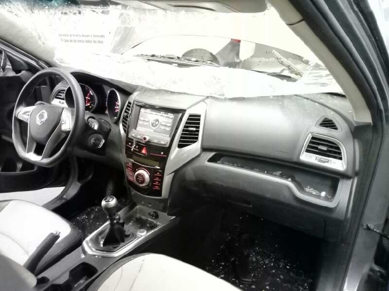 ssangyong tivoli del año 2017