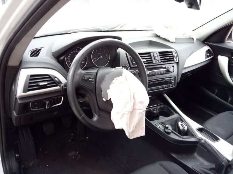 bmw serie 1 lim. (f20) del año 2012