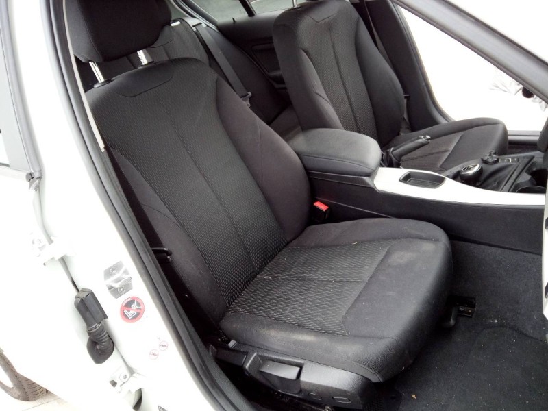 bmw serie 1 lim. (f20) del año 2012