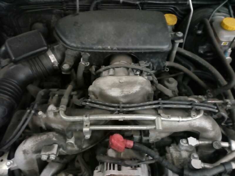 subaru legacy familiar/outback b13 (bp) del año 2009