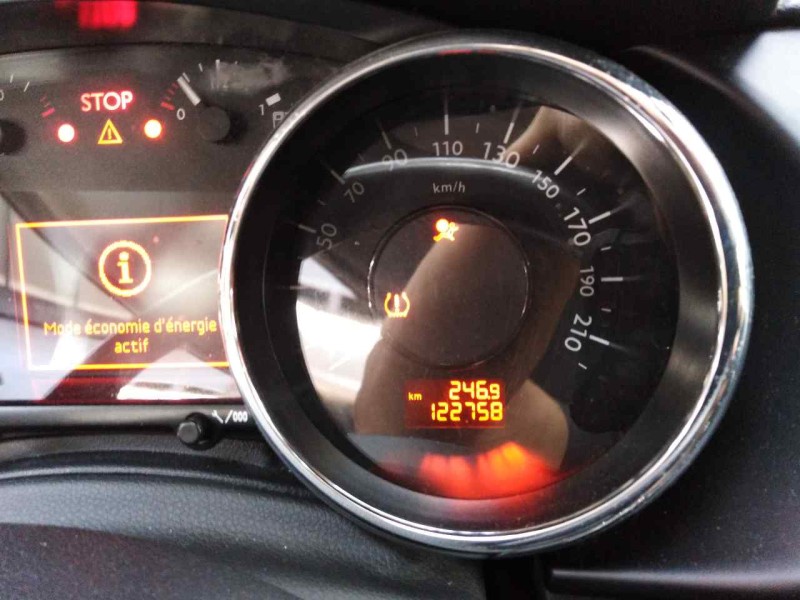 peugeot 3008 del año 2015