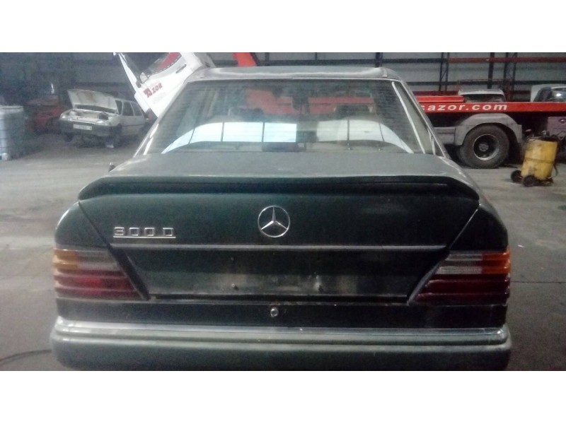 mercedes-benz clase e (w124) berlina del año 1992