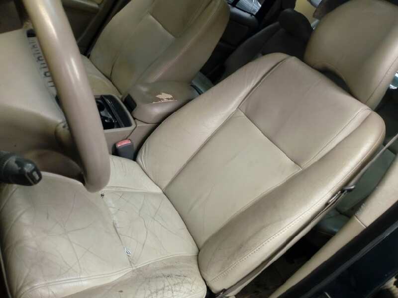 volvo xc90 del año 2002