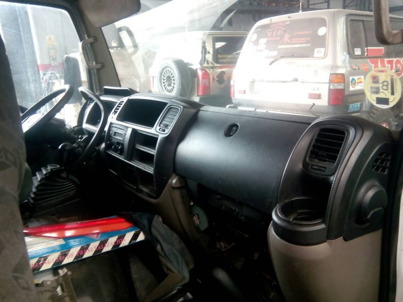 renault maxity del año 2007