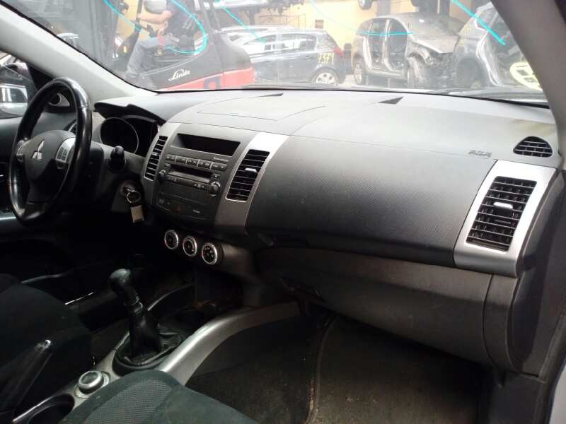 mitsubishi outlander (cw0) del año 2007